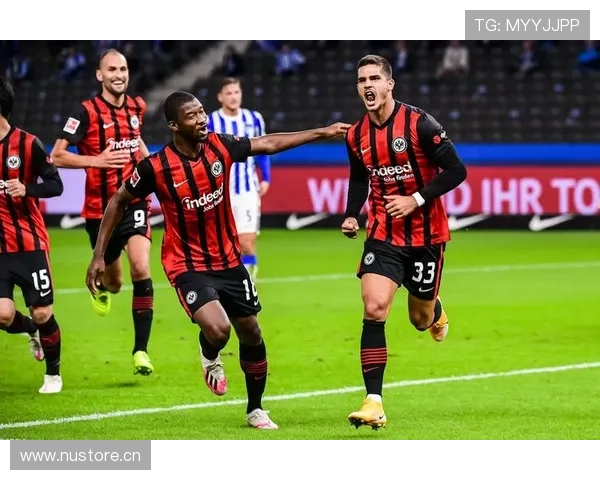 德甲法兰克福主场近期表现稳健,竞争力持续提升 德甲法兰克福主场近期表现稳健,竞争力持续提升