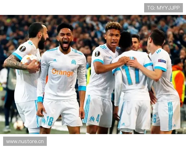 法甲冠军阵容轮换成员：乌加特的团队荣誉