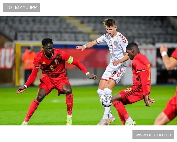 维蒂尼亚与厄德高:中场创造力与进攻组织对比分析 维蒂尼亚与厄德高:中场创造力与进攻组织对比分析